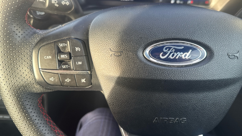 Ford Puma 1.0 EcoBoost Hybrid mHEV 155 ST-Line 5dr Petrol Hatchback